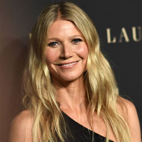 gwenyth paltrow naked|Gwyneth Paltrow Poses Nude for 50th Birthday in Stunning。